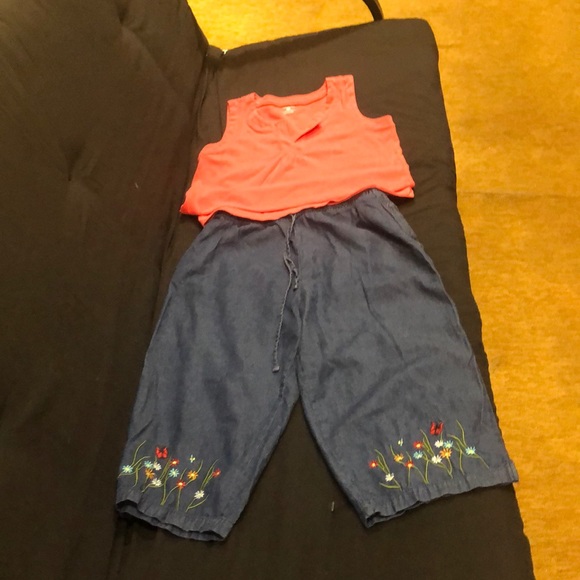 PHASES LARGE WOMEN BLUE DEMIN CAPRIS PANTS